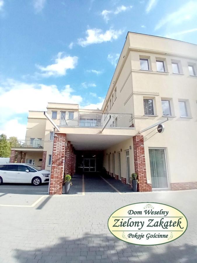 Dom Weselny Zielony Zakatek Jarocin Exteriér fotografie